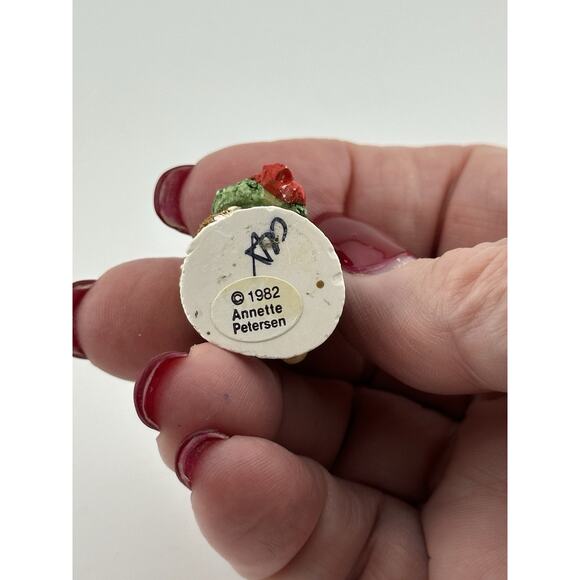 Wee Forest Folk "Holly Mouse" Mini AP 1982 M-103 Retired Hand Made Blue Coat - Picture 6 of 8